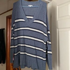XL women’s American Eagle sweater